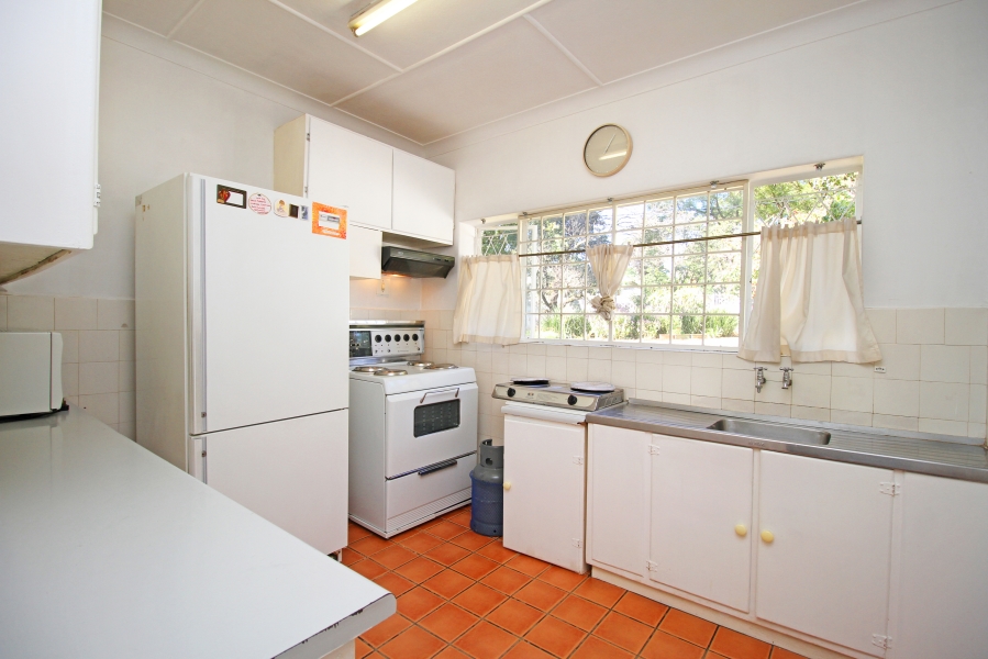 To Let 3 Bedroom Property for Rent in Robindale Gauteng