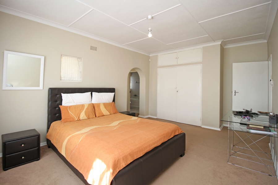 To Let 3 Bedroom Property for Rent in Robindale Gauteng