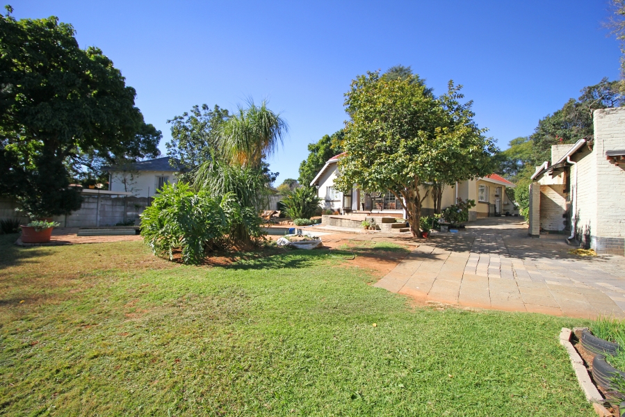 To Let 3 Bedroom Property for Rent in Robindale Gauteng