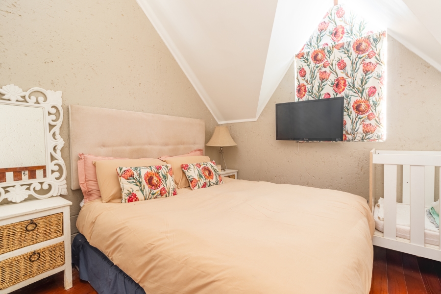2 Bedroom Property for Sale in Magaliessig Gauteng