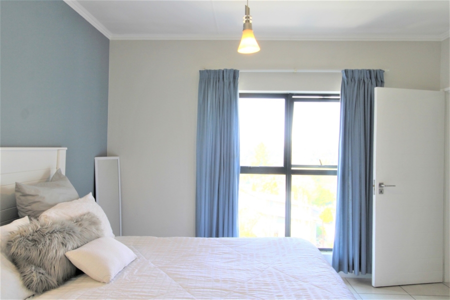 To Let 1 Bedroom Property for Rent in Bryanston Gauteng