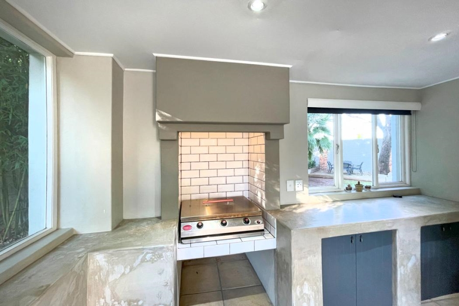 4 Bedroom Property for Sale in Kyalami Estates Gauteng