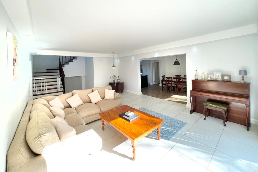 4 Bedroom Property for Sale in Kyalami Estates Gauteng