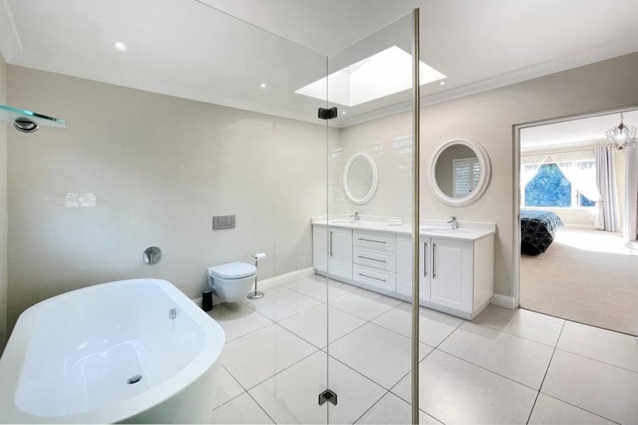 4 Bedroom Property for Sale in Kyalami Estates Gauteng