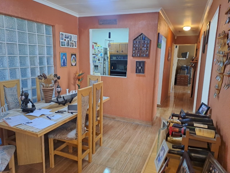 3 Bedroom Property for Sale in Suideroord Gauteng