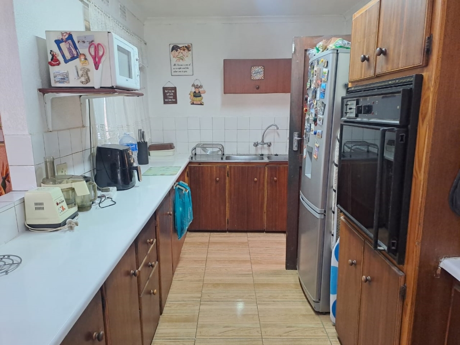 3 Bedroom Property for Sale in Suideroord Gauteng