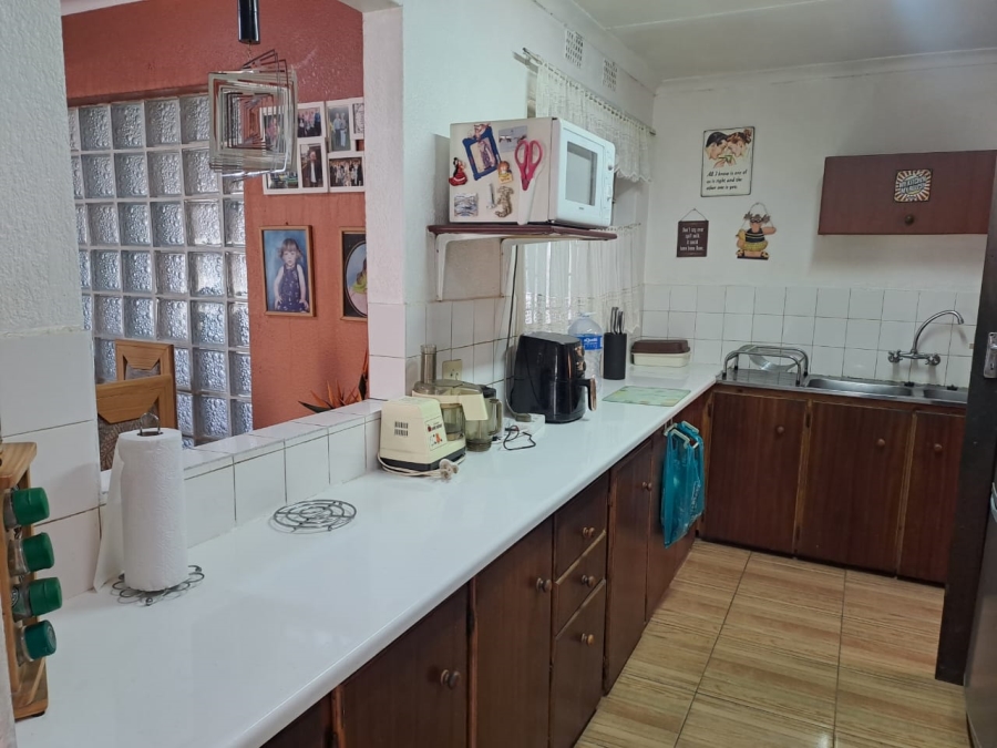 3 Bedroom Property for Sale in Suideroord Gauteng