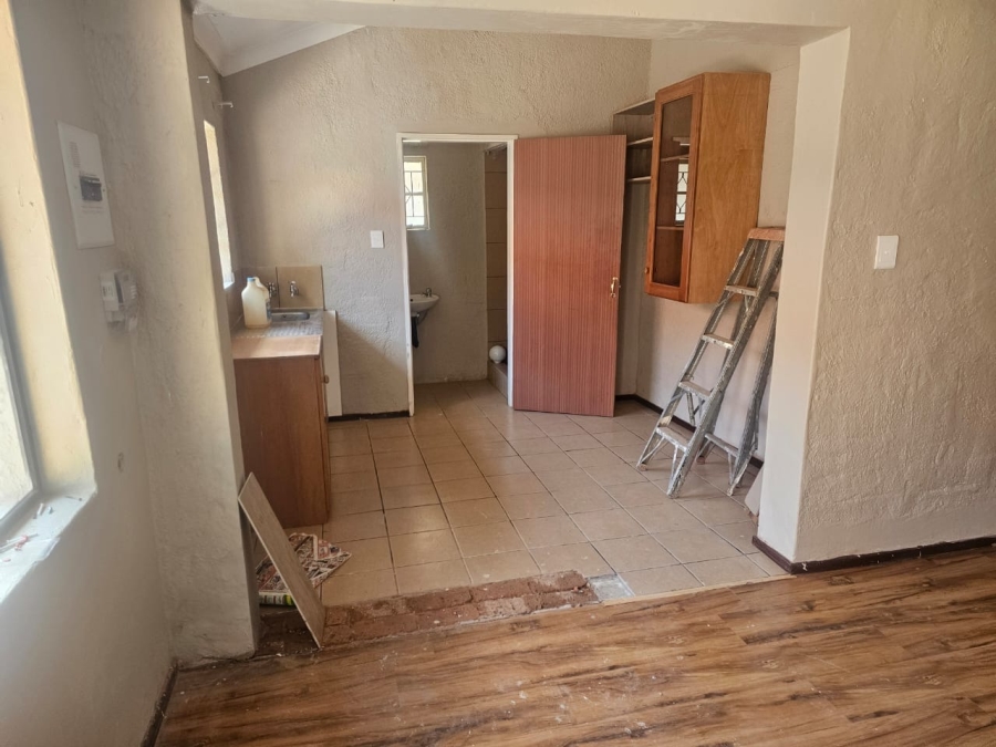 3 Bedroom Property for Sale in Edenvale Central Gauteng