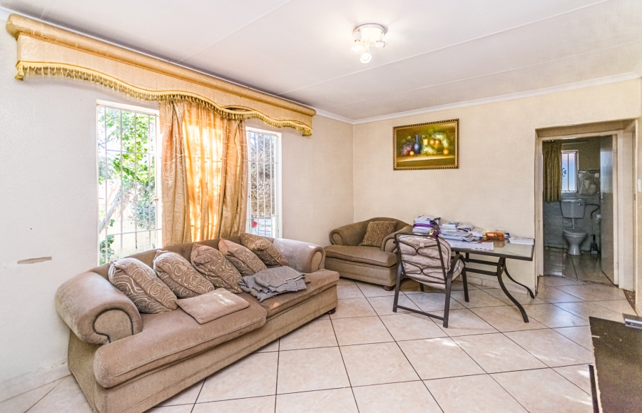 2 Bedroom Property for Sale in Cosmo City Gauteng