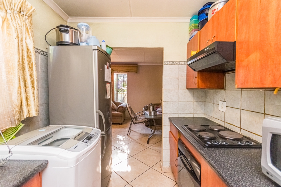2 Bedroom Property for Sale in Cosmo City Gauteng