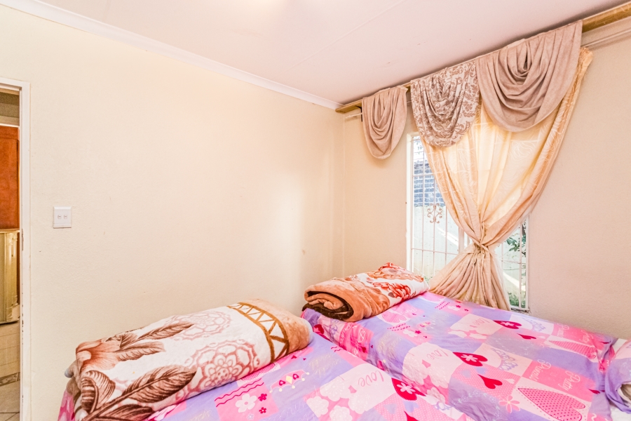 2 Bedroom Property for Sale in Cosmo City Gauteng