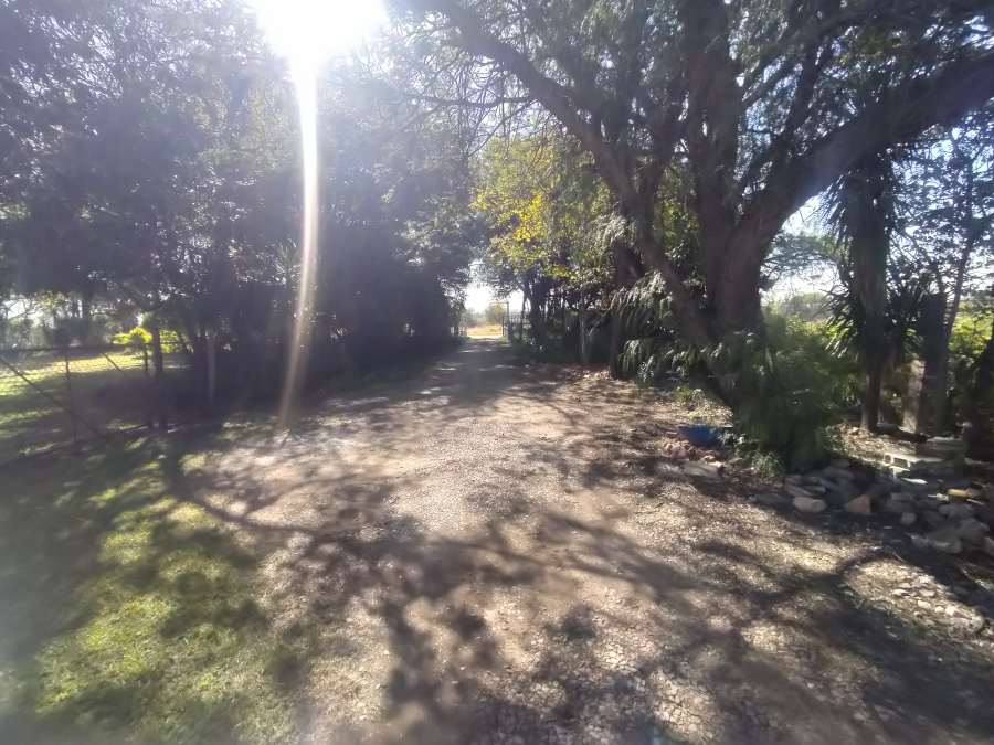 9 Bedroom Property for Sale in Bon Accord Gauteng
