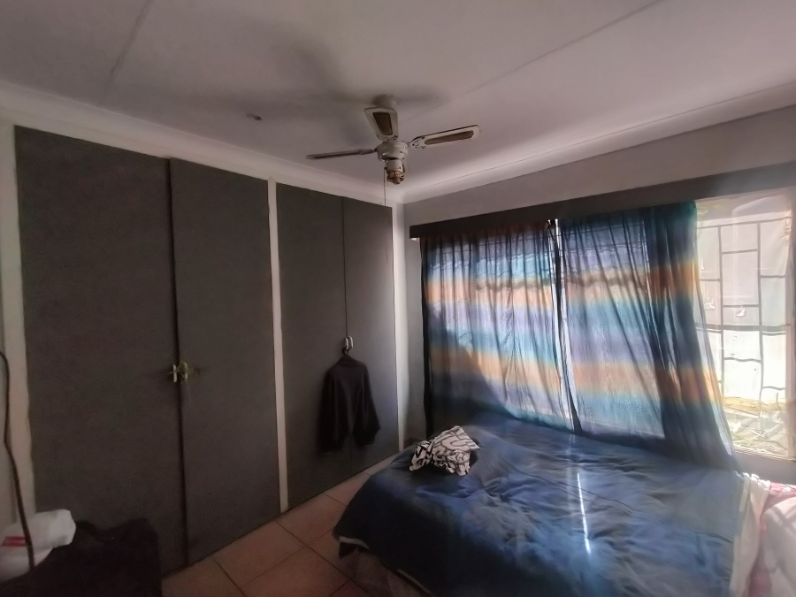 9 Bedroom Property for Sale in Bon Accord Gauteng