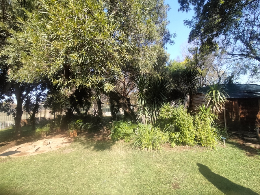 7 Bedroom Property for Sale in Bon Accord Gauteng