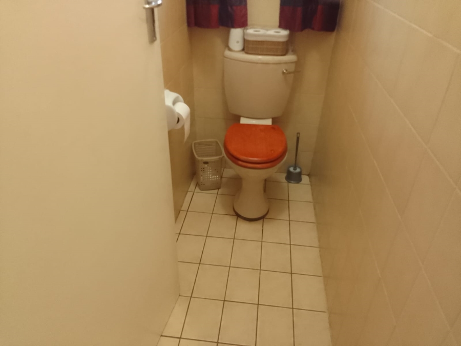 2 Bedroom Property for Sale in Kilner Park Gauteng