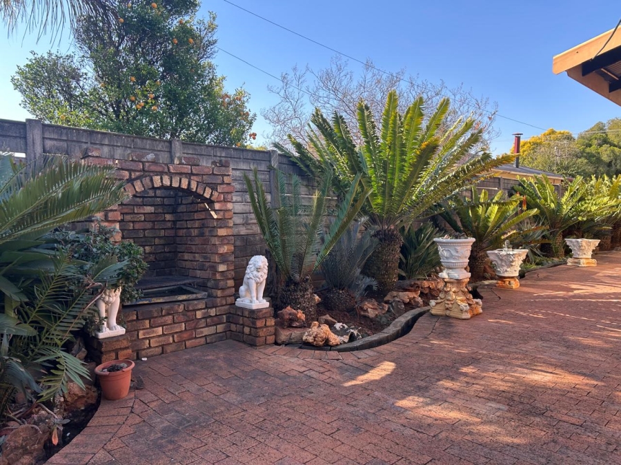 To Let 3 Bedroom Property for Rent in Rietfontein Gauteng
