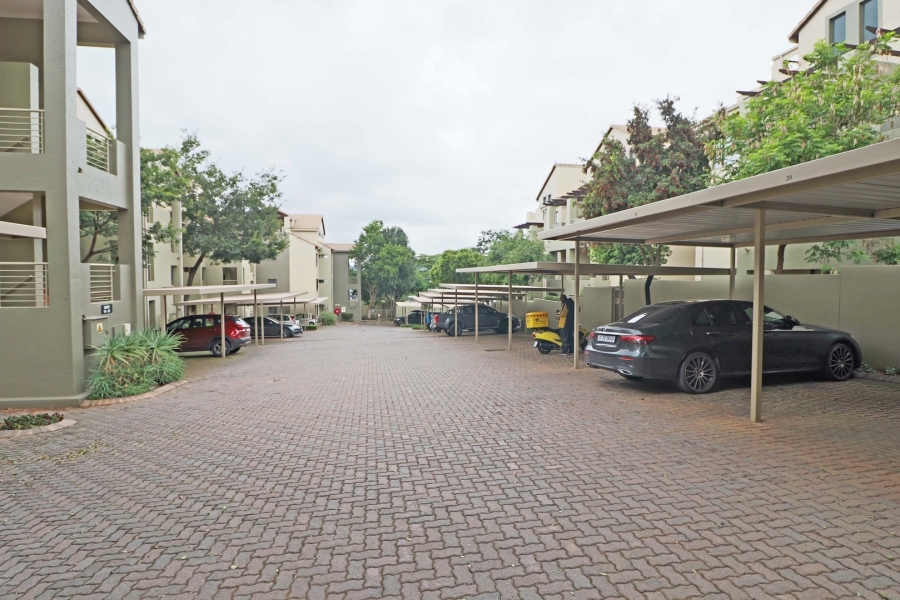 1 Bedroom Property for Sale in Bryanston Gauteng