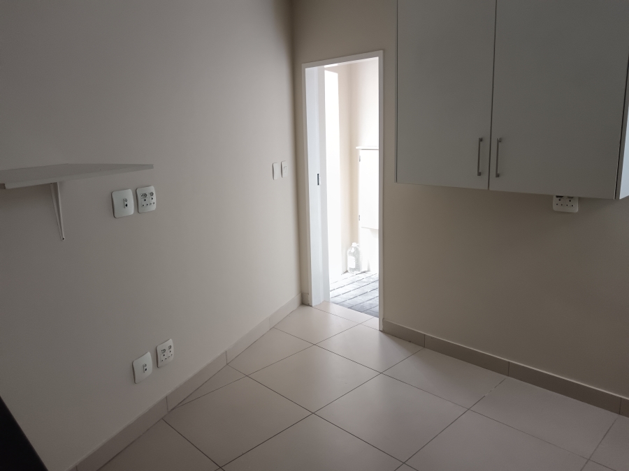 To Let 1 Bedroom Property for Rent in Morningside Gauteng