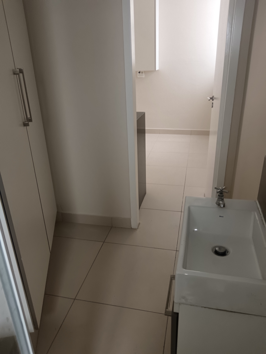 To Let 1 Bedroom Property for Rent in Morningside Gauteng