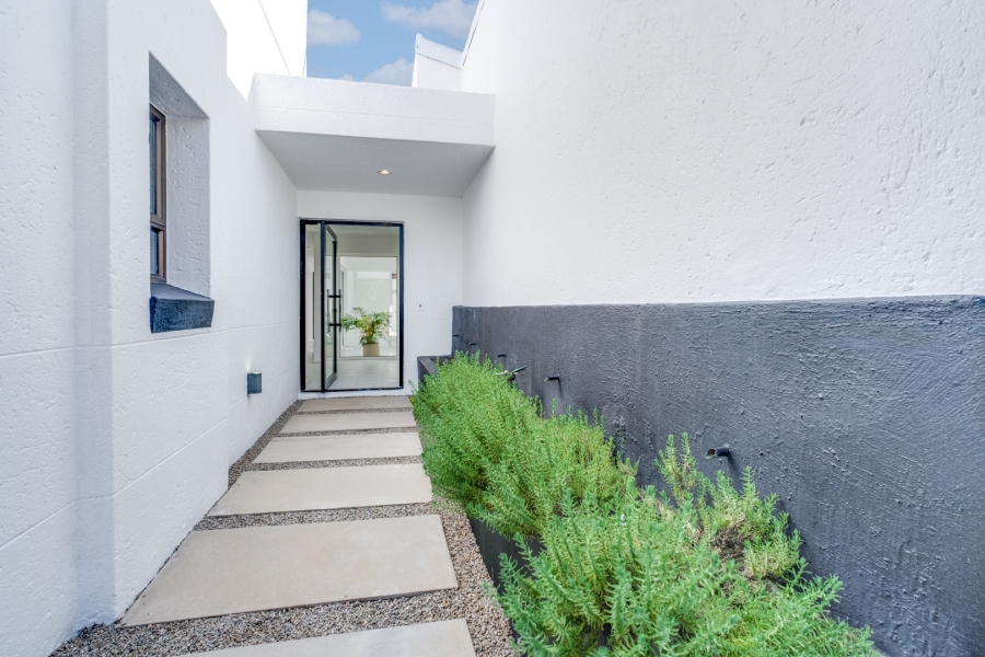 3 Bedroom Property for Sale in Dainfern Golf Estate Gauteng