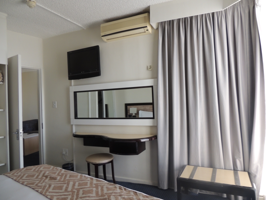 1 Bedroom Property for Sale in Braamfontein Gauteng