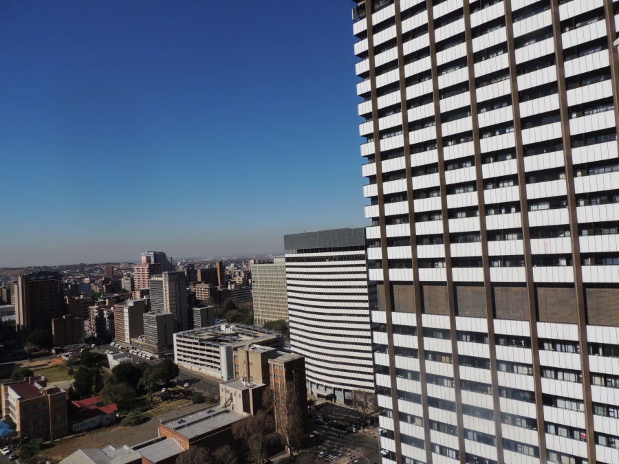 1 Bedroom Property for Sale in Braamfontein Gauteng