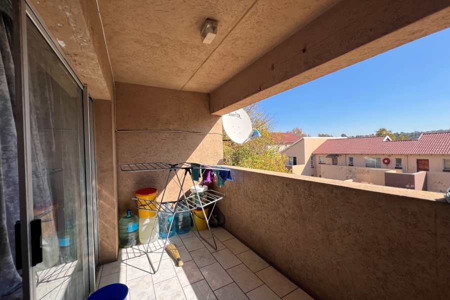 2 Bedroom Property for Sale in Vorna Valley Gauteng