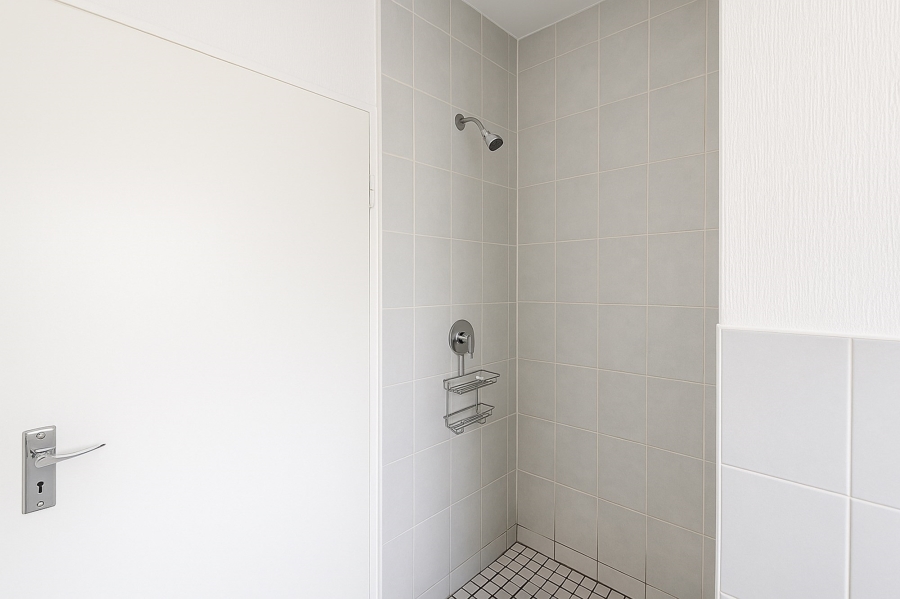 2 Bedroom Property for Sale in Vorna Valley Gauteng
