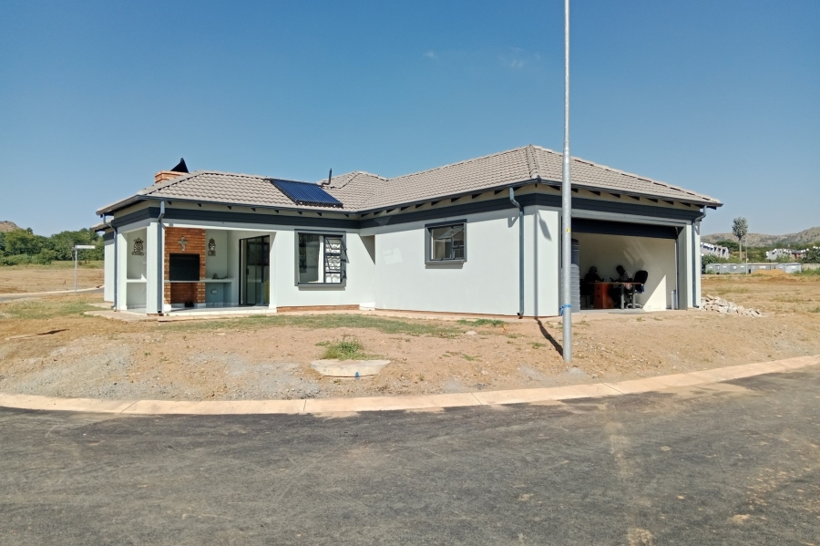 3 Bedroom Property for Sale in Heatherdale AH Gauteng