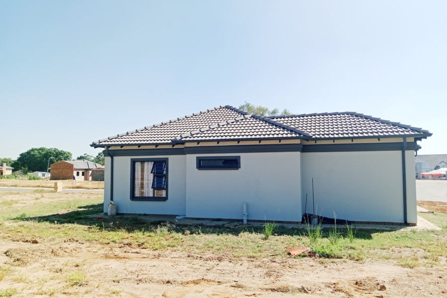 3 Bedroom Property for Sale in Heatherdale AH Gauteng