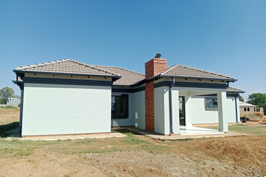 3 Bedroom Property for Sale in Heatherdale AH Gauteng