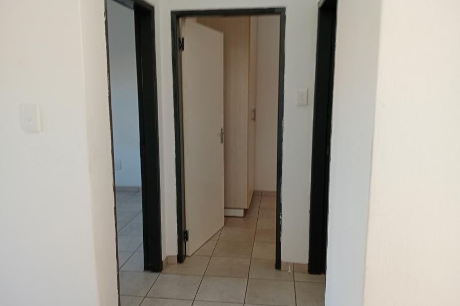 2 Bedroom Property for Sale in Witfield Gauteng