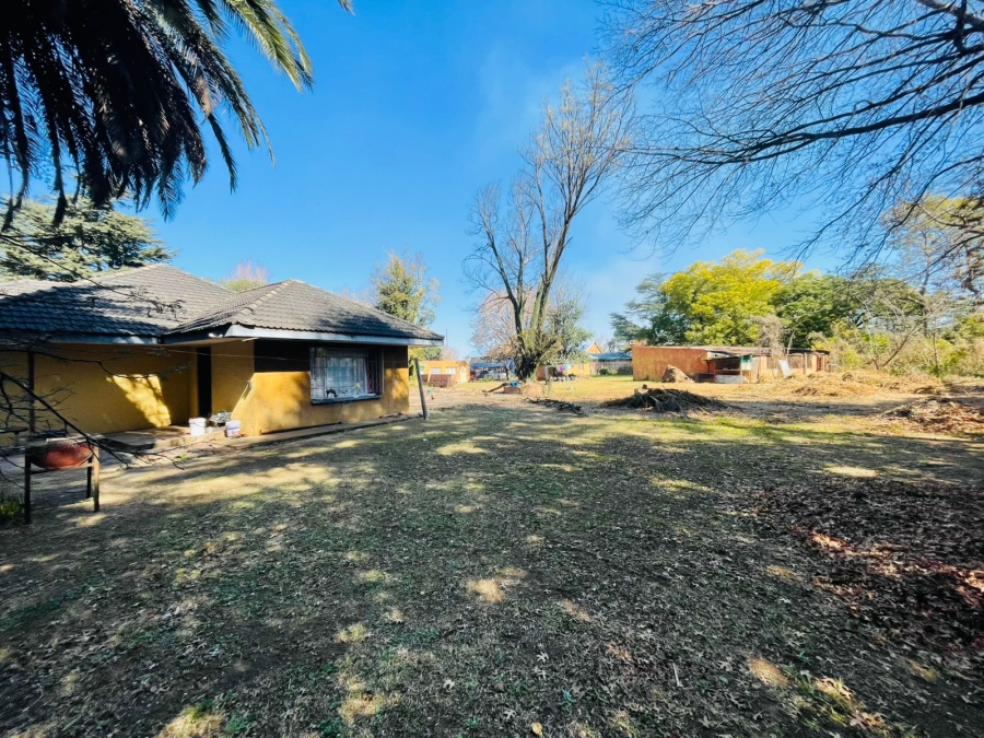 4 Bedroom Property for Sale in Unitas Park Gauteng