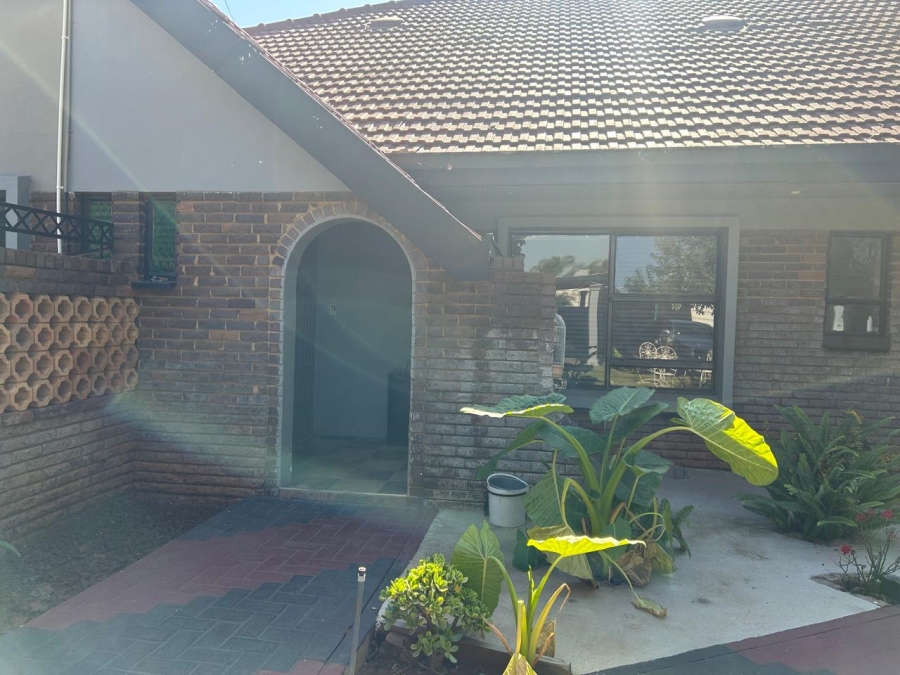 4 Bedroom Property for Sale in Mayville Gauteng