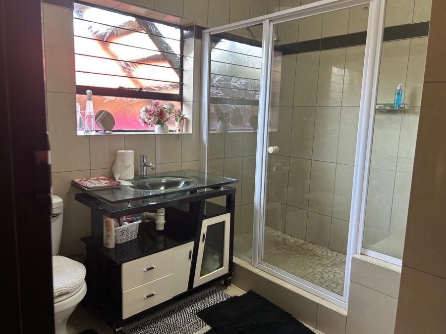 4 Bedroom Property for Sale in Mayville Gauteng