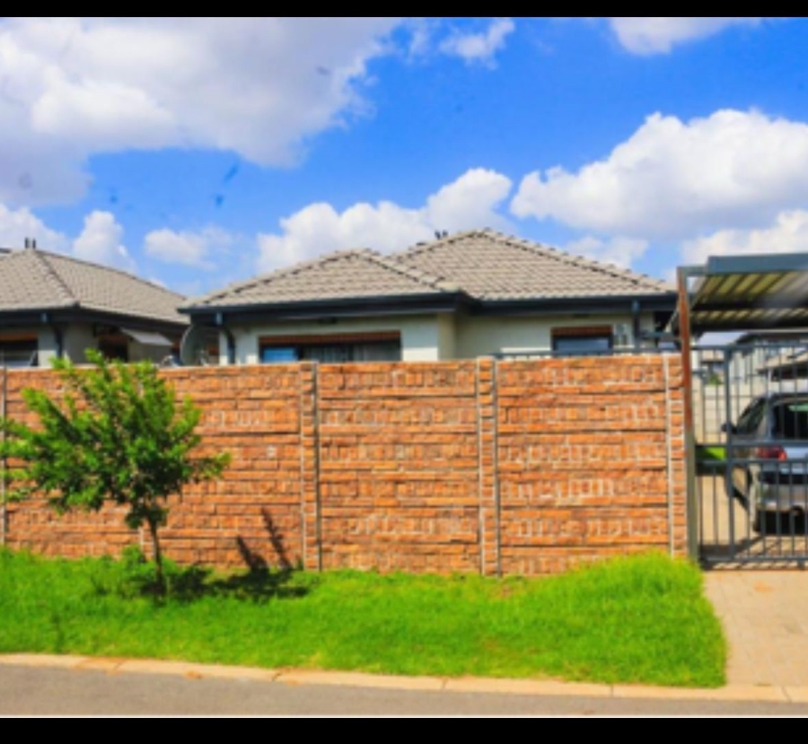 To Let 3 Bedroom Property for Rent in Albertsdal Gauteng
