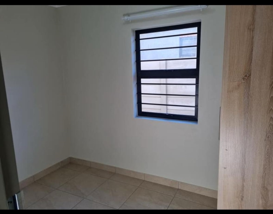 To Let 3 Bedroom Property for Rent in Albertsdal Gauteng