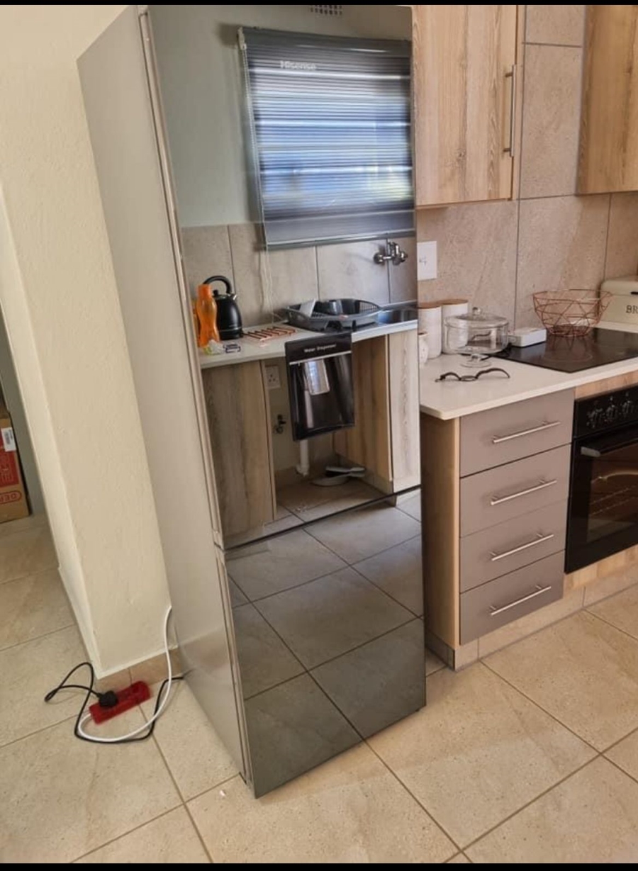 To Let 3 Bedroom Property for Rent in Albertsdal Gauteng