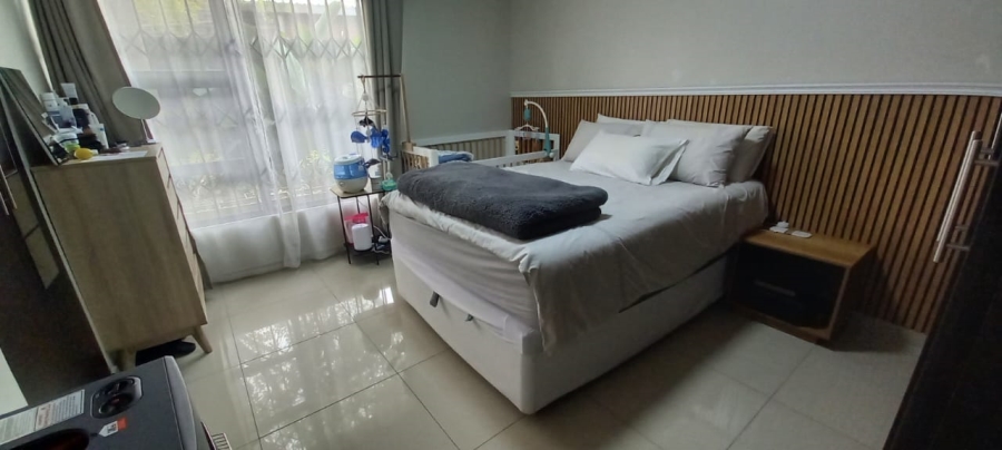 2 Bedroom Property for Sale in Brackendowns Gauteng