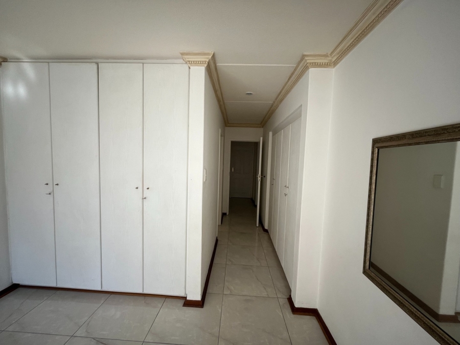 To Let 2 Bedroom Property for Rent in Hyde Park Gauteng