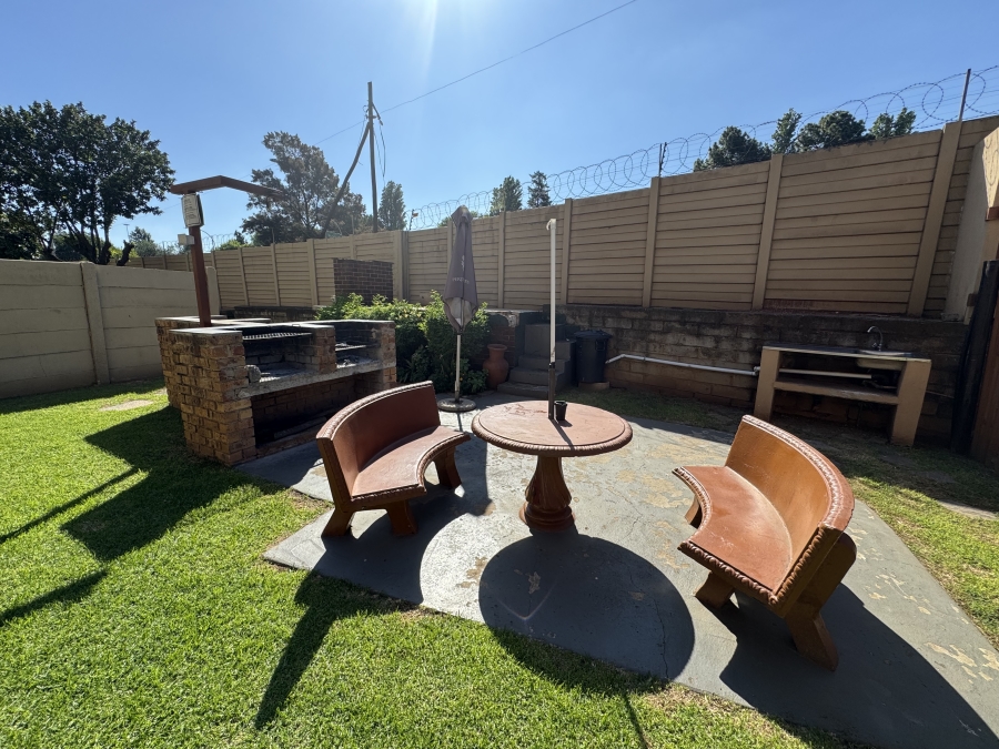 2 Bedroom Property for Sale in Denlee Gauteng