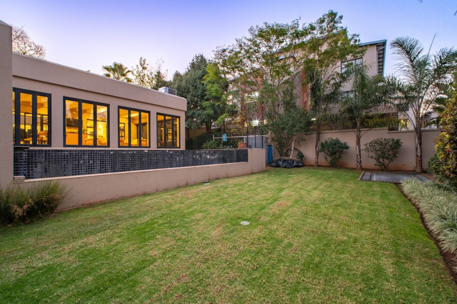 5 Bedroom Property for Sale in Rivonia Gauteng