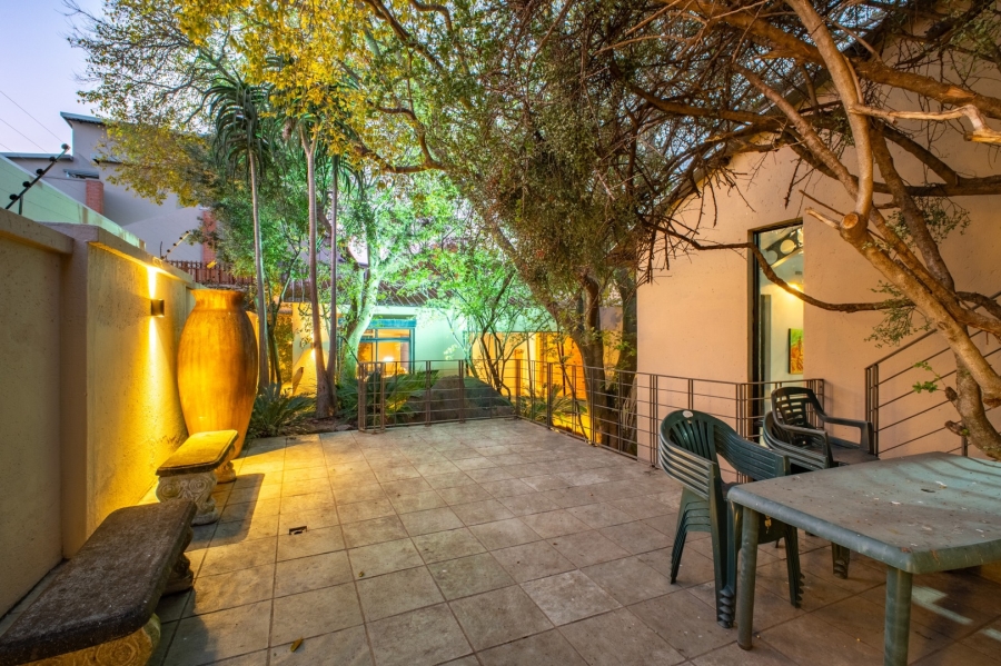 5 Bedroom Property for Sale in Rivonia Gauteng