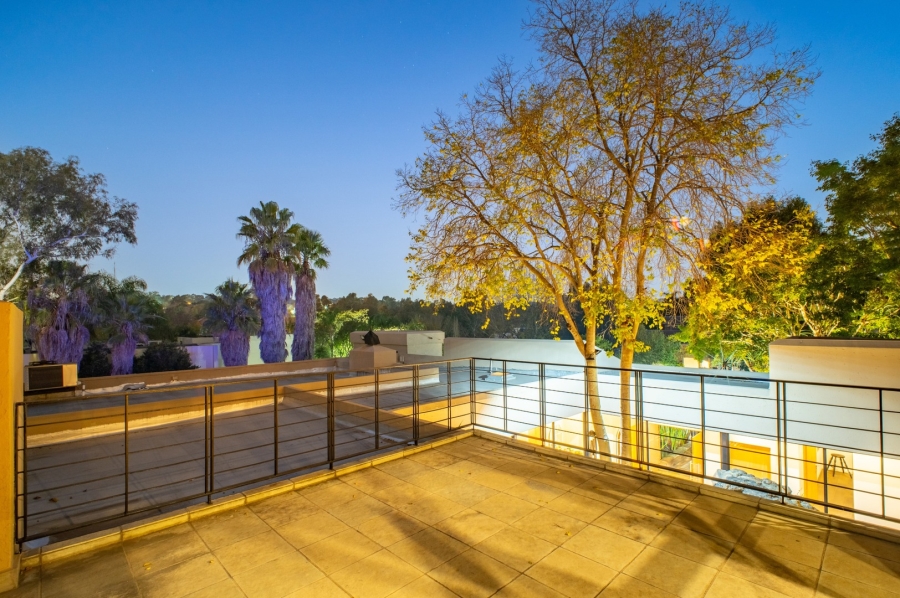 5 Bedroom Property for Sale in Rivonia Gauteng
