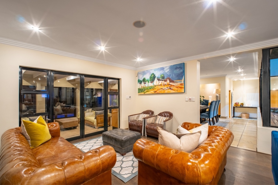 5 Bedroom Property for Sale in Rivonia Gauteng