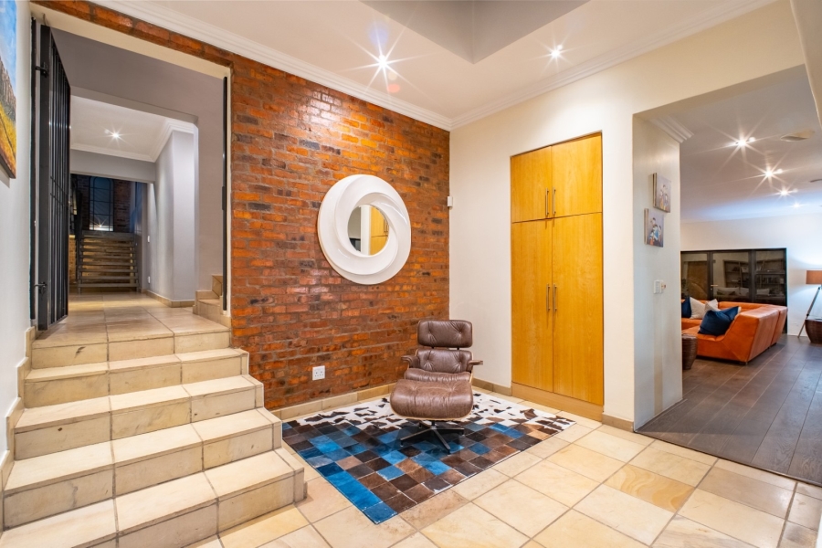 5 Bedroom Property for Sale in Rivonia Gauteng
