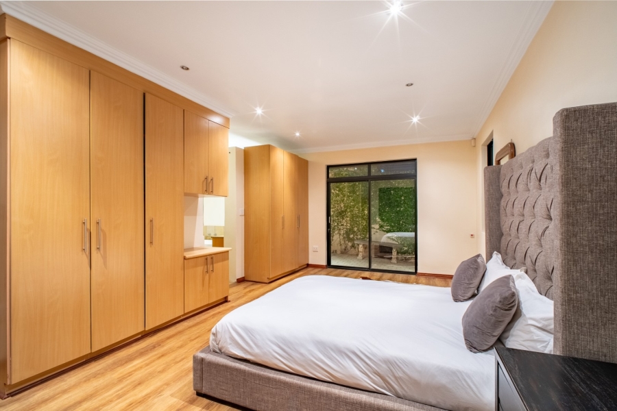 5 Bedroom Property for Sale in Rivonia Gauteng