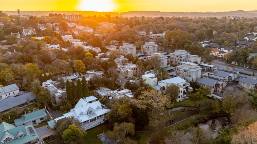 5 Bedroom Property for Sale in Rivonia Gauteng