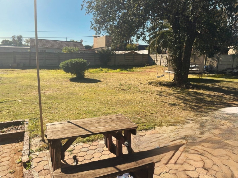 3 Bedroom Property for Sale in Witpoortjie Gauteng