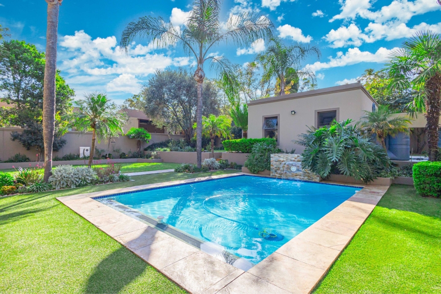5 Bedroom Property for Sale in Kyalami Estates Gauteng